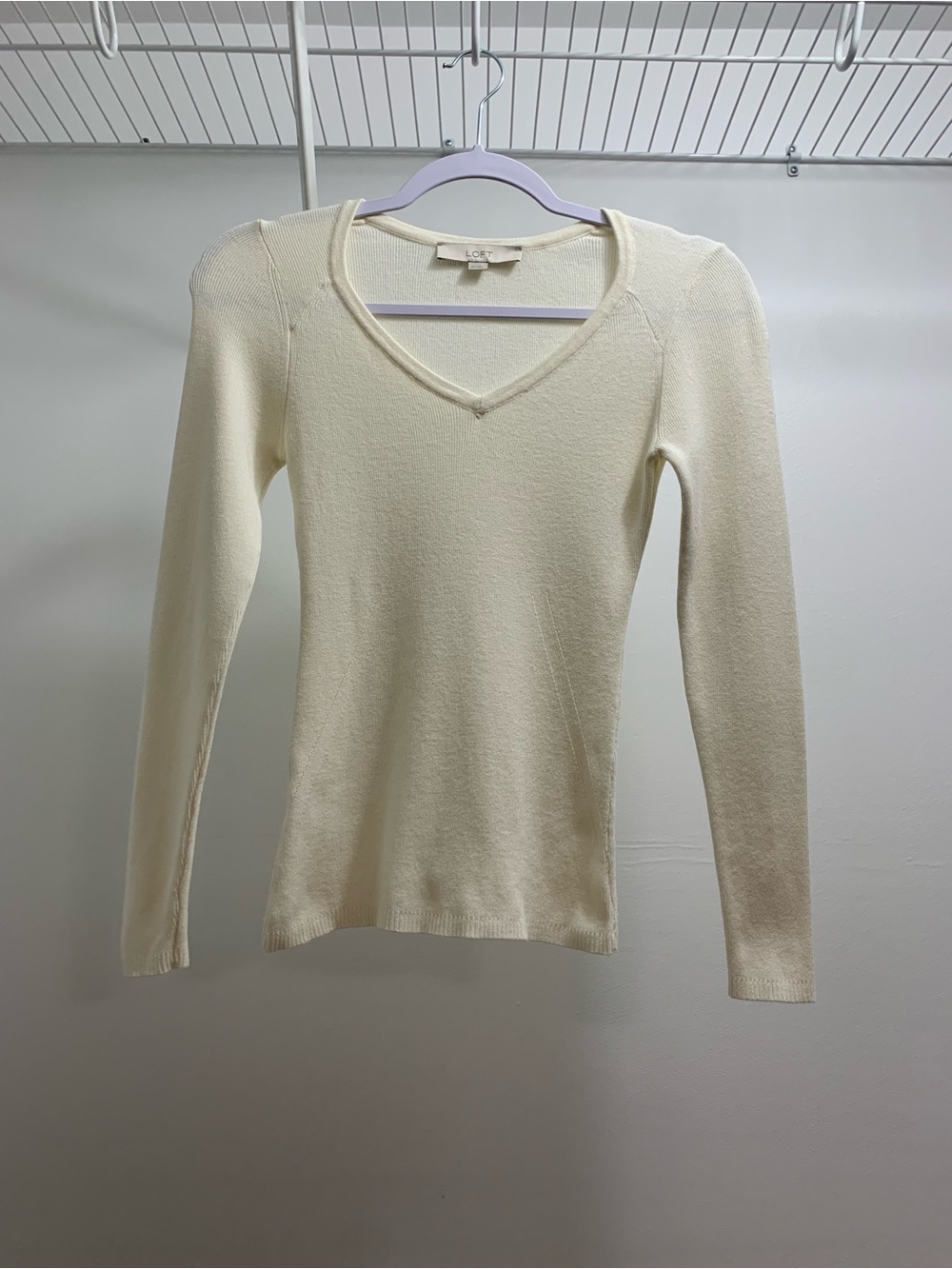 LOFT Cream V-Neck Lightweight Ribbed Sweater